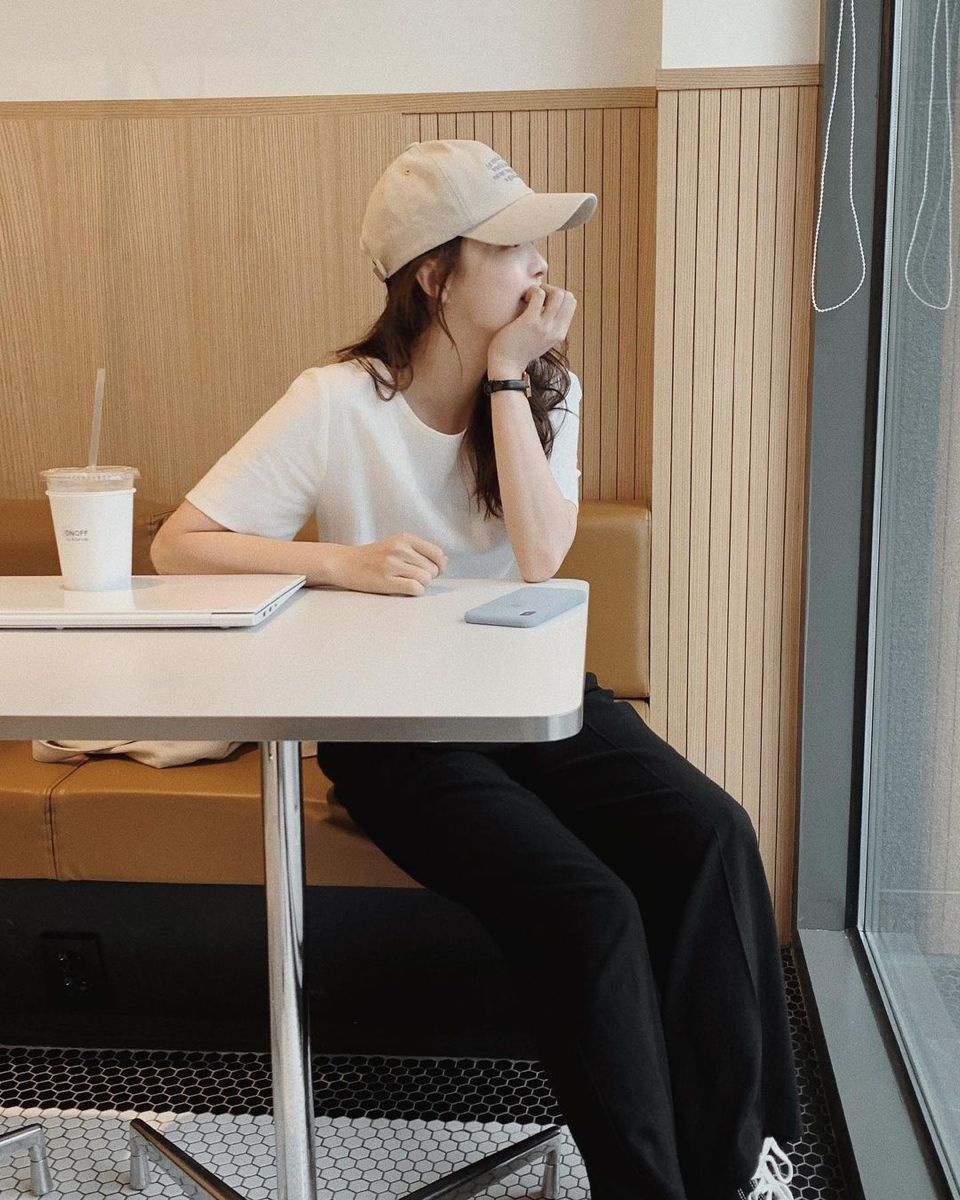 704ed3818f6ae16bf8c7.jpg