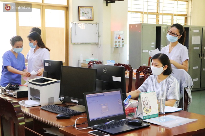 712eb0f12ef1585f0869.jpg