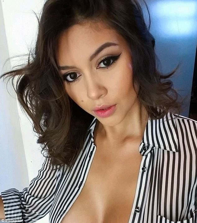 72c865fa1a5e3d3446da.jpg