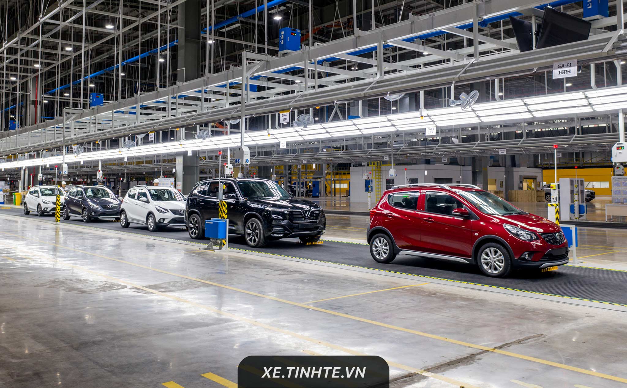 VinFast và Nissan Việt Nam đóng cửa nhà máy vì COVID-19, chưa biết bao giờ mới mở lại