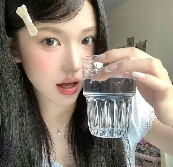 731e4c6740d124aa31b0.jpg