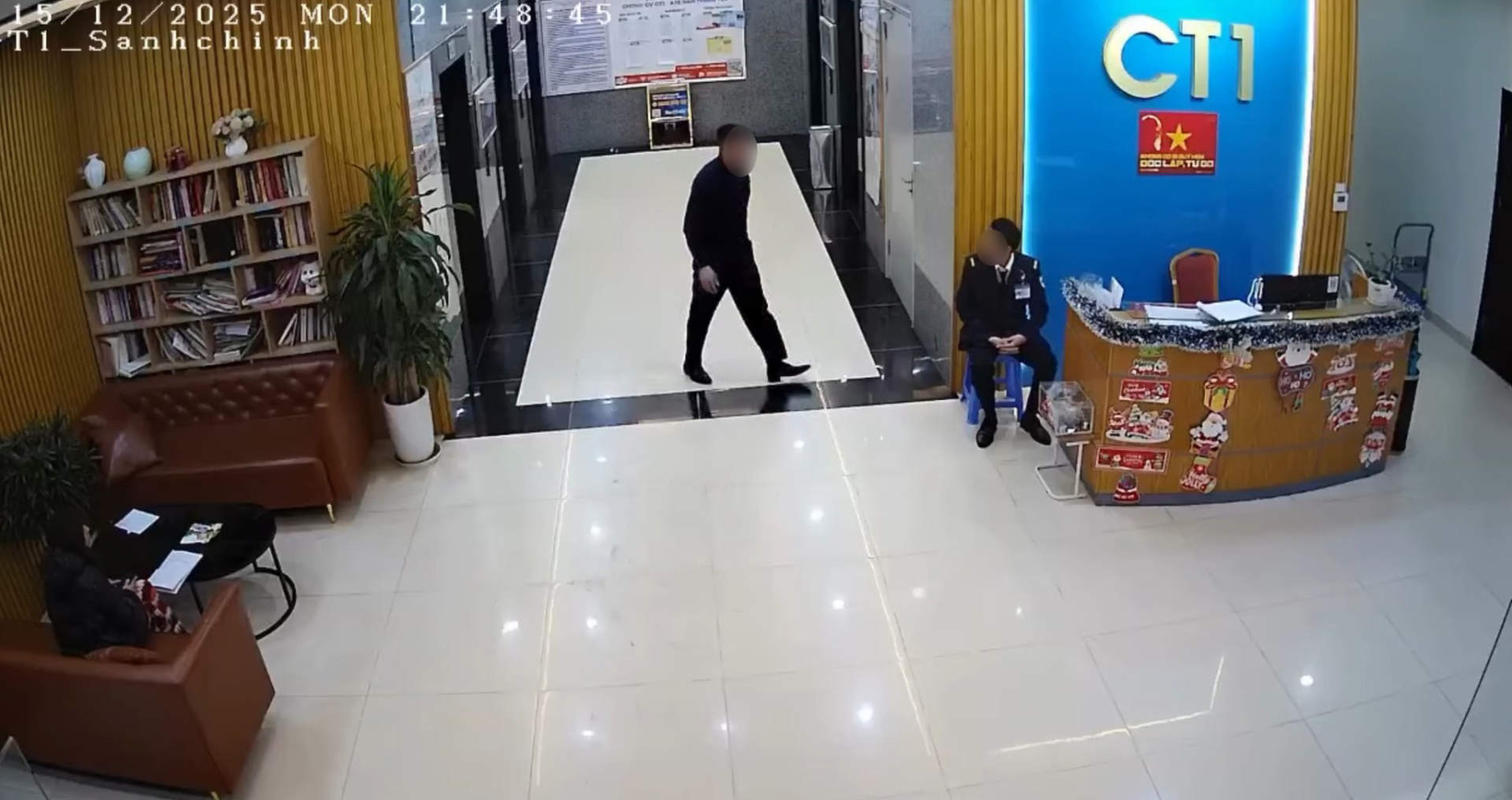 73524089490961cc6511.jpg