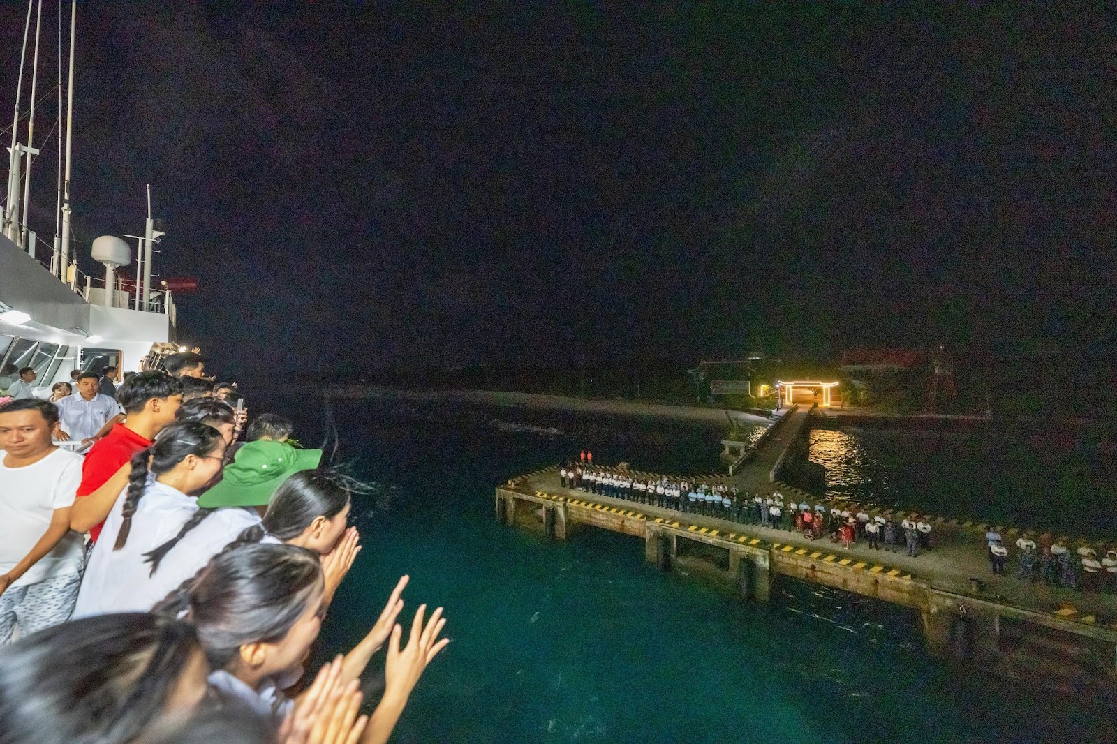 74d0129575cc80110041.jpg