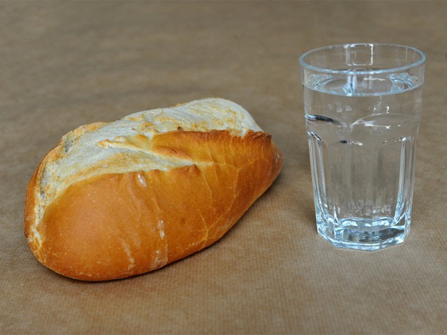 76160005ee512c2e93ff.jpg