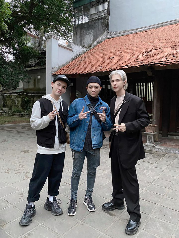 7688644ce0b54f93ff5b.jpg
