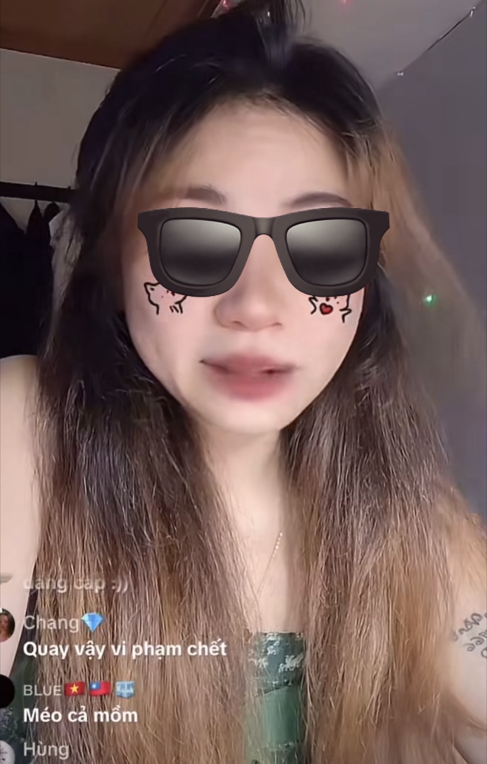 76ea1aa56cd7e9aefad5.jpg