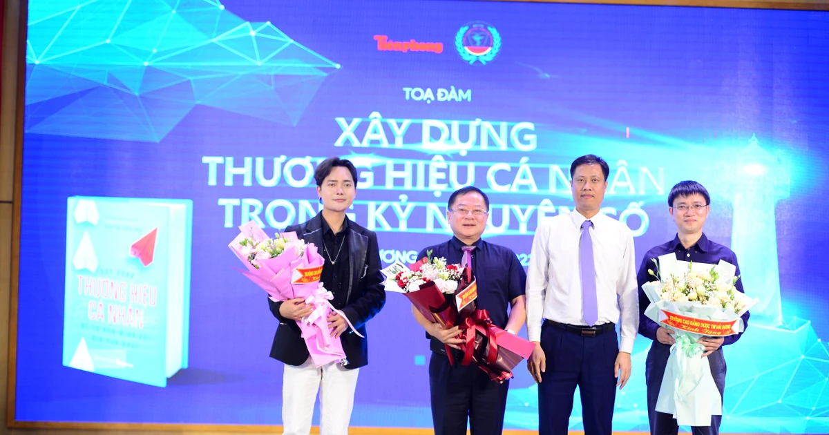 Sinh viên CĐ Dược T.Ư Hải Dương cháy hết mình với buổi tọa đàm xây dựng thương hiệu cá nhân trong kỷ nguyên số