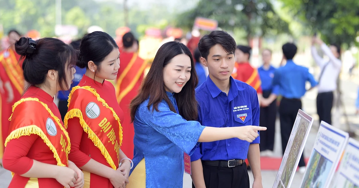 Gen Z ĐHQG Hà Nội đặt kỳ vọng cháy hết mình vào Đại hội Đoàn nhiệm kỳ mới