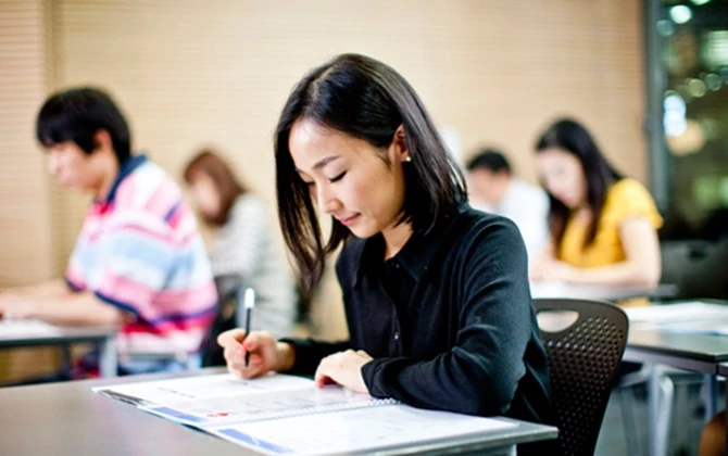 Cơ hội vàng: Săn học bổng sau đại học tại Úc và Bỉ đang chờ bạn nè! ✨