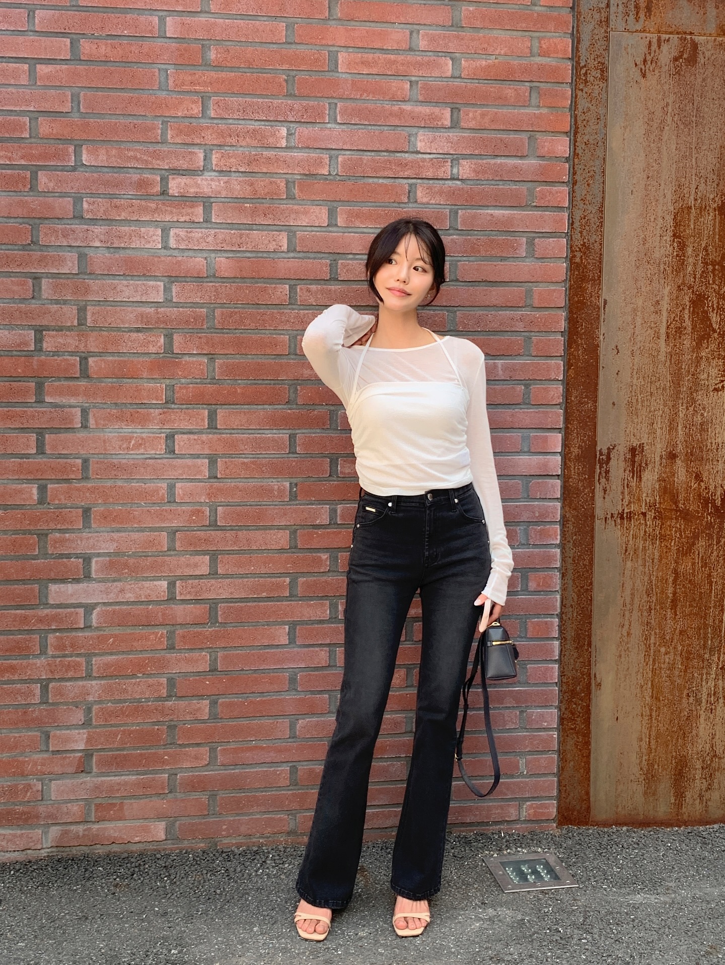 7859e6b2ae665fc2dc34.jpg