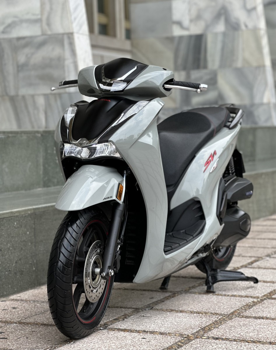 Honda SH đang giảm giá sốc, có phiên bản "bay" luôn hơn 20 triệu – dân tình đổ xô đi mua ngay!
