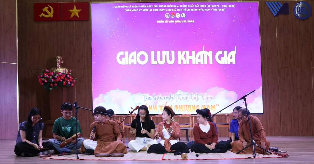 Sinh viên Sài Gòn "quẩy" cùng hát xẩm - văn hóa truyền thống giờ cũng trendy lắm nha!