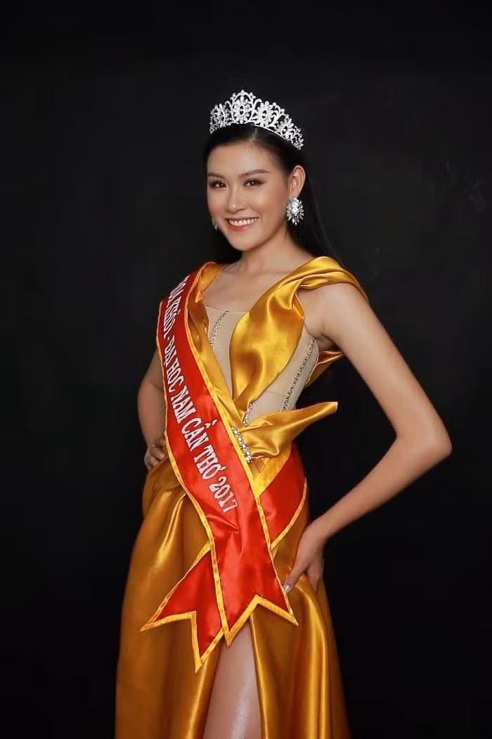 79cdc5c1289d274434b1.jpg
