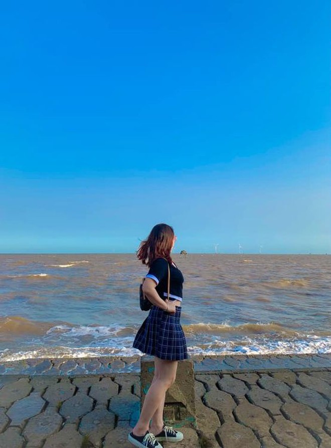 79ef6a6bcb7797409f94.jpg