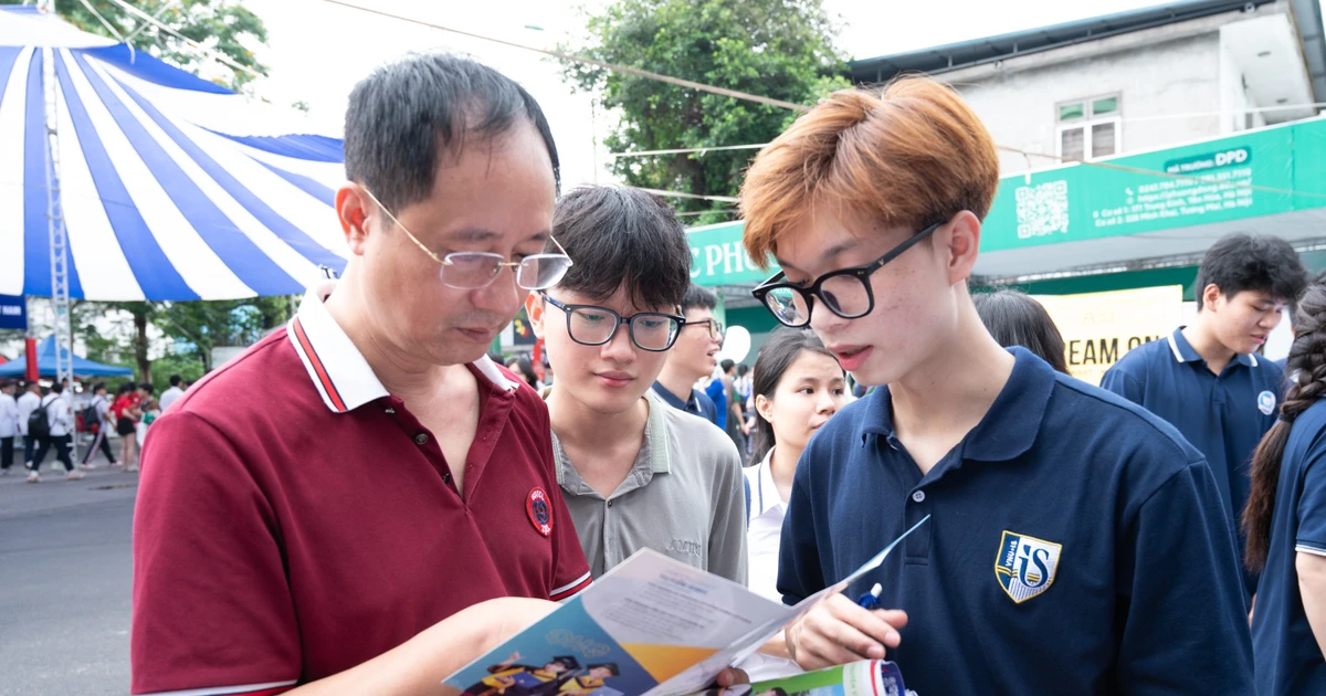 Trường Quốc tế (ĐHQG Hà Nội) "all in" Data và Kinh tế số năm 2026 - Gen Z chuẩn bị gì đây?