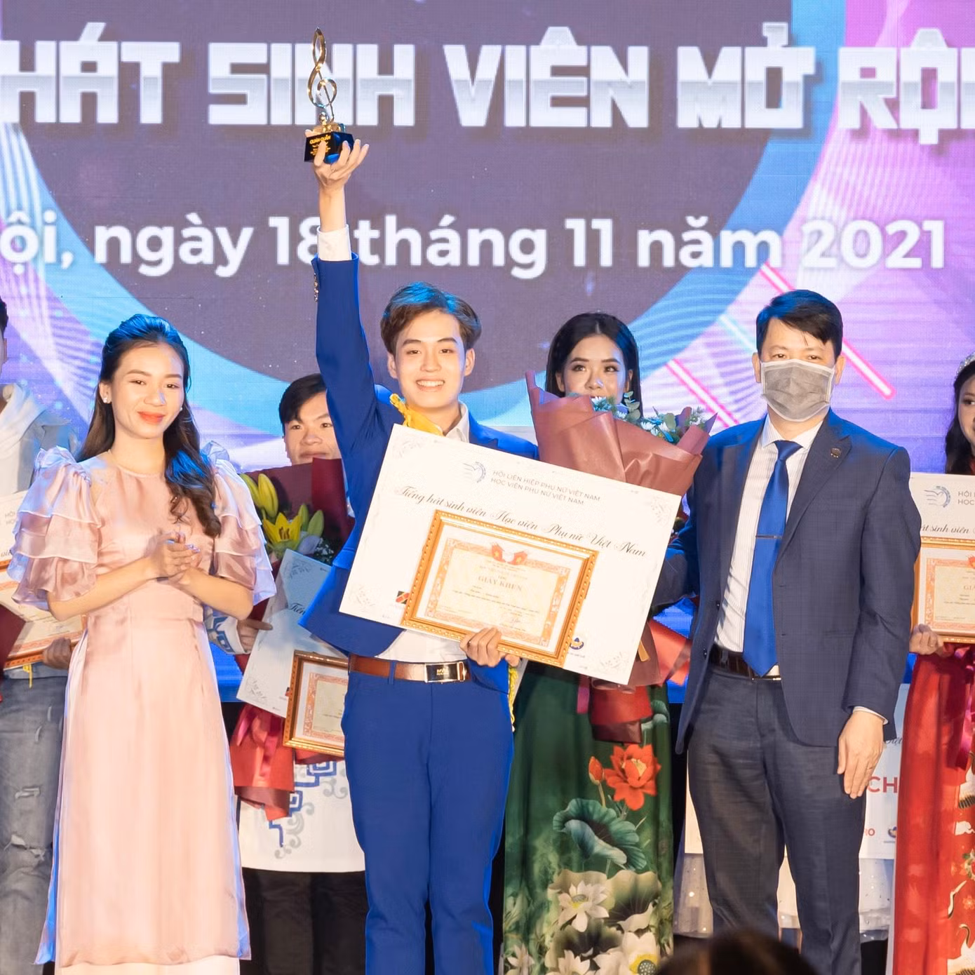 7a6c3d85ff7989cf8149.jpg