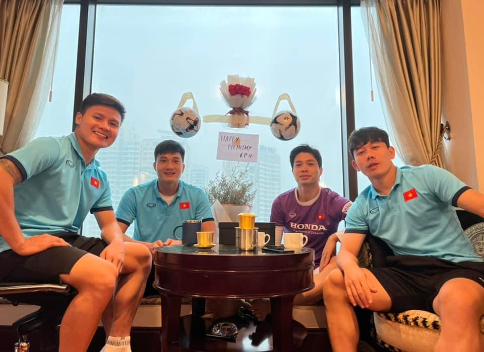 7aeaf7ccdc498aadfc83.jpg