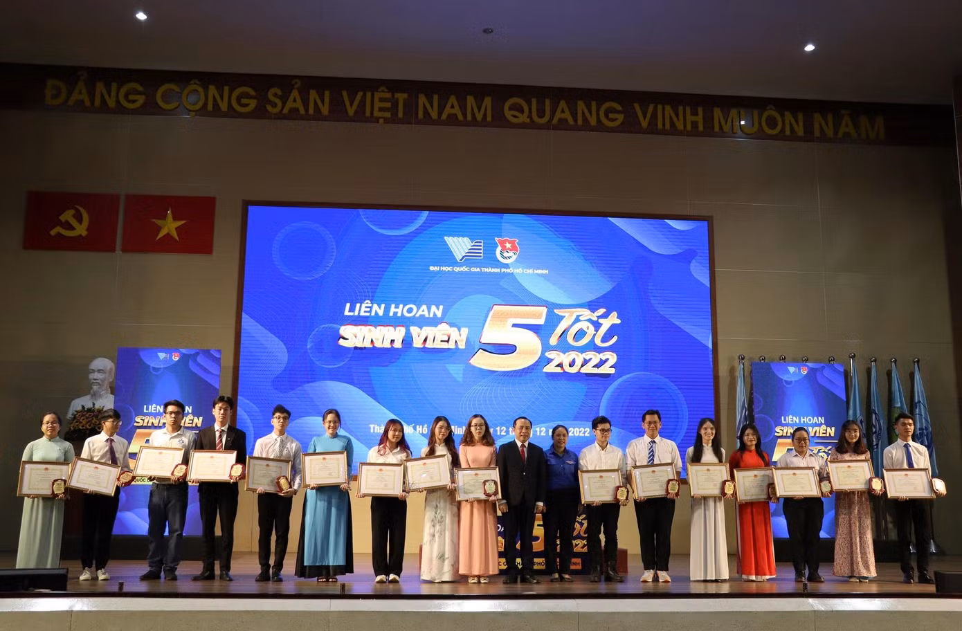 7b2efa93fd4ad6f985a0.jpg