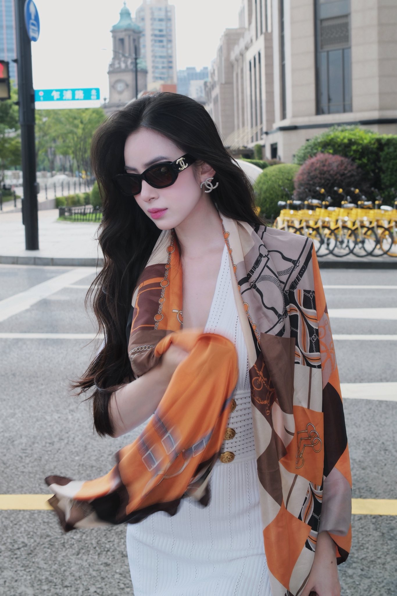 7b5aed5b3798f59df46a.jpg
