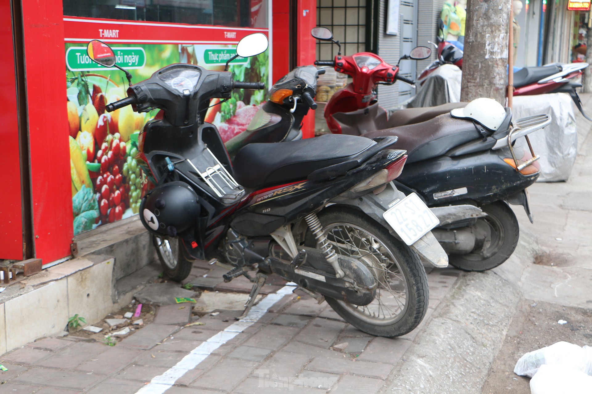 7c926ff298490bafbc72.jpg