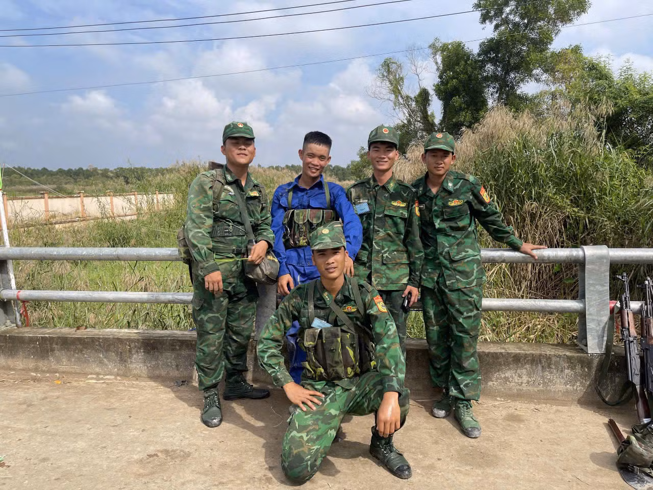 7cc19424561ca984bc1c.jpg
