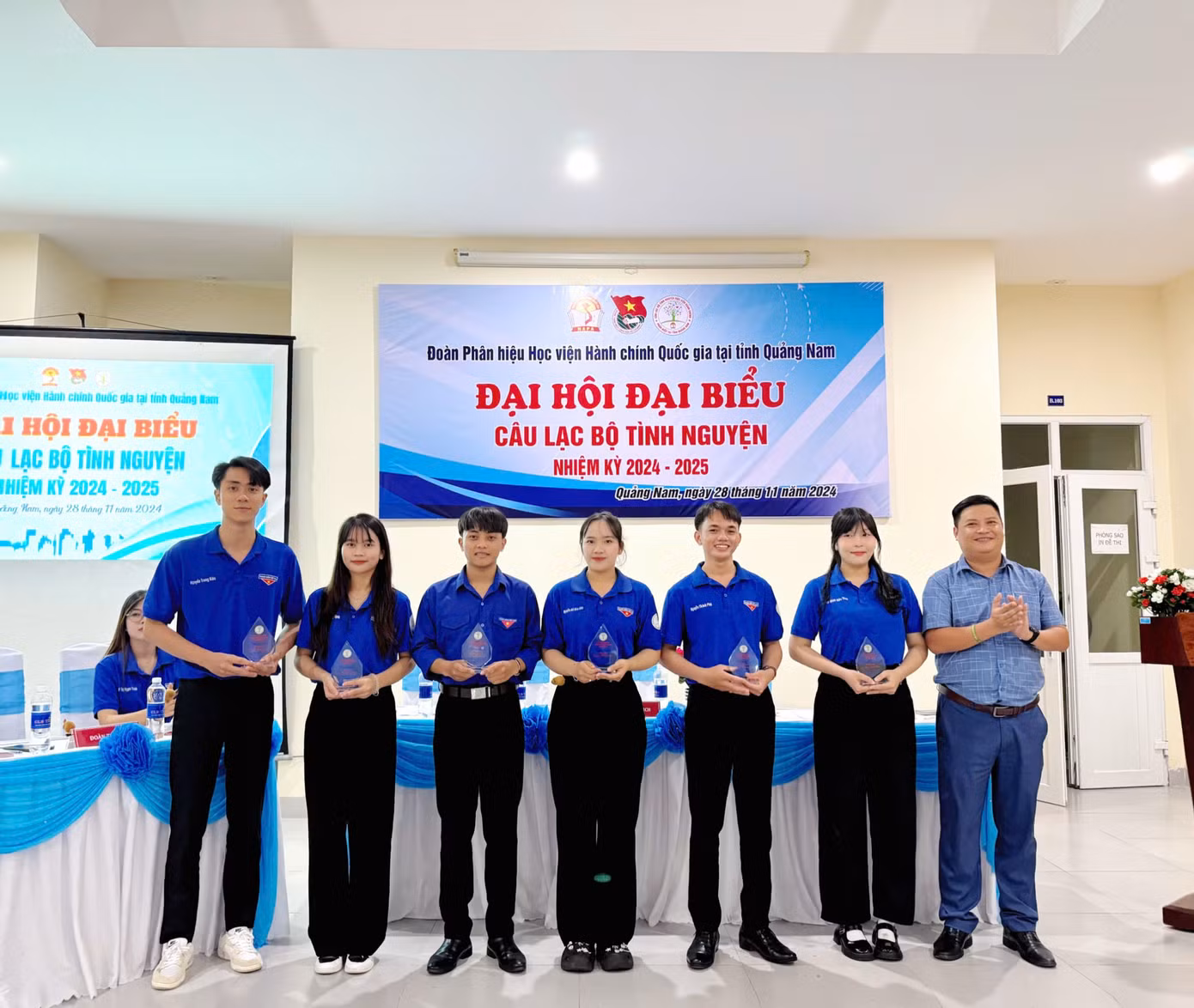 7cfd5addc4c8609fd08c.jpg
