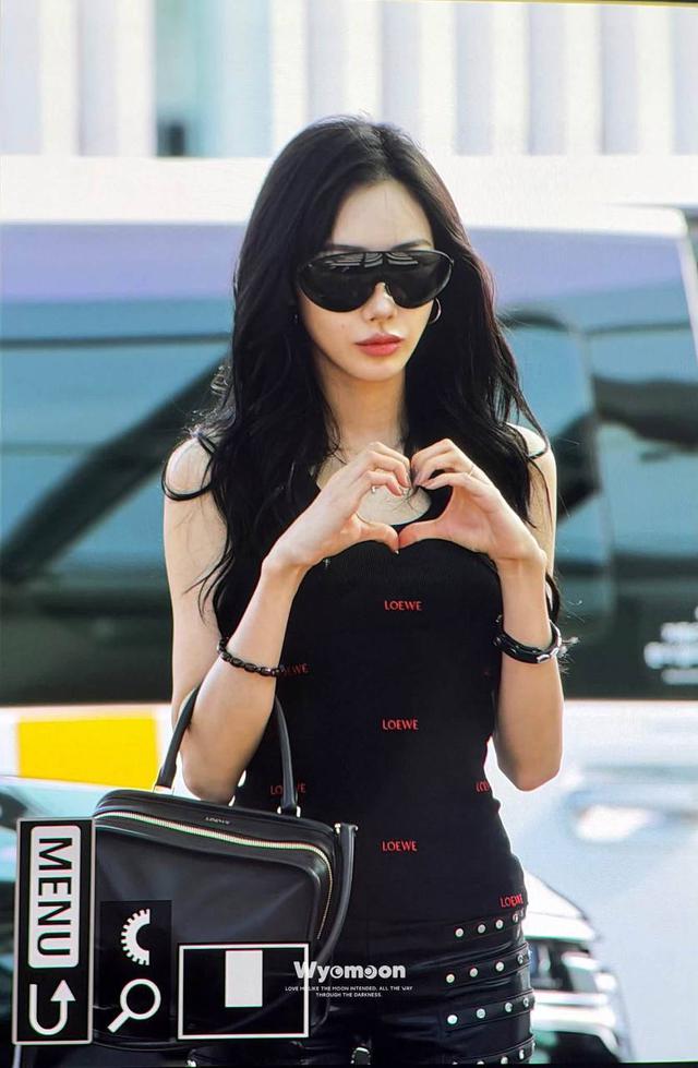 7d2f441d68deb1e9b24a.jpg