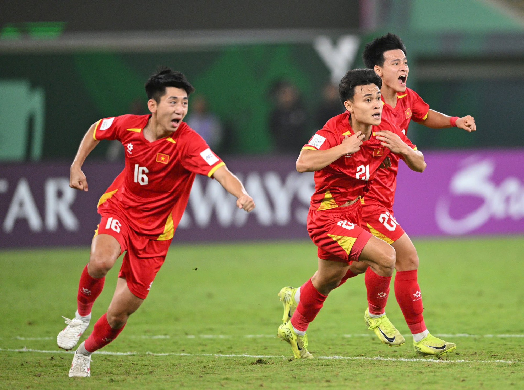 7d3200057d01cd1793fb.jpg