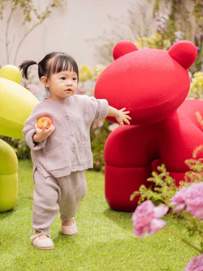 7d5944cd90a84fe04f5e.jpg