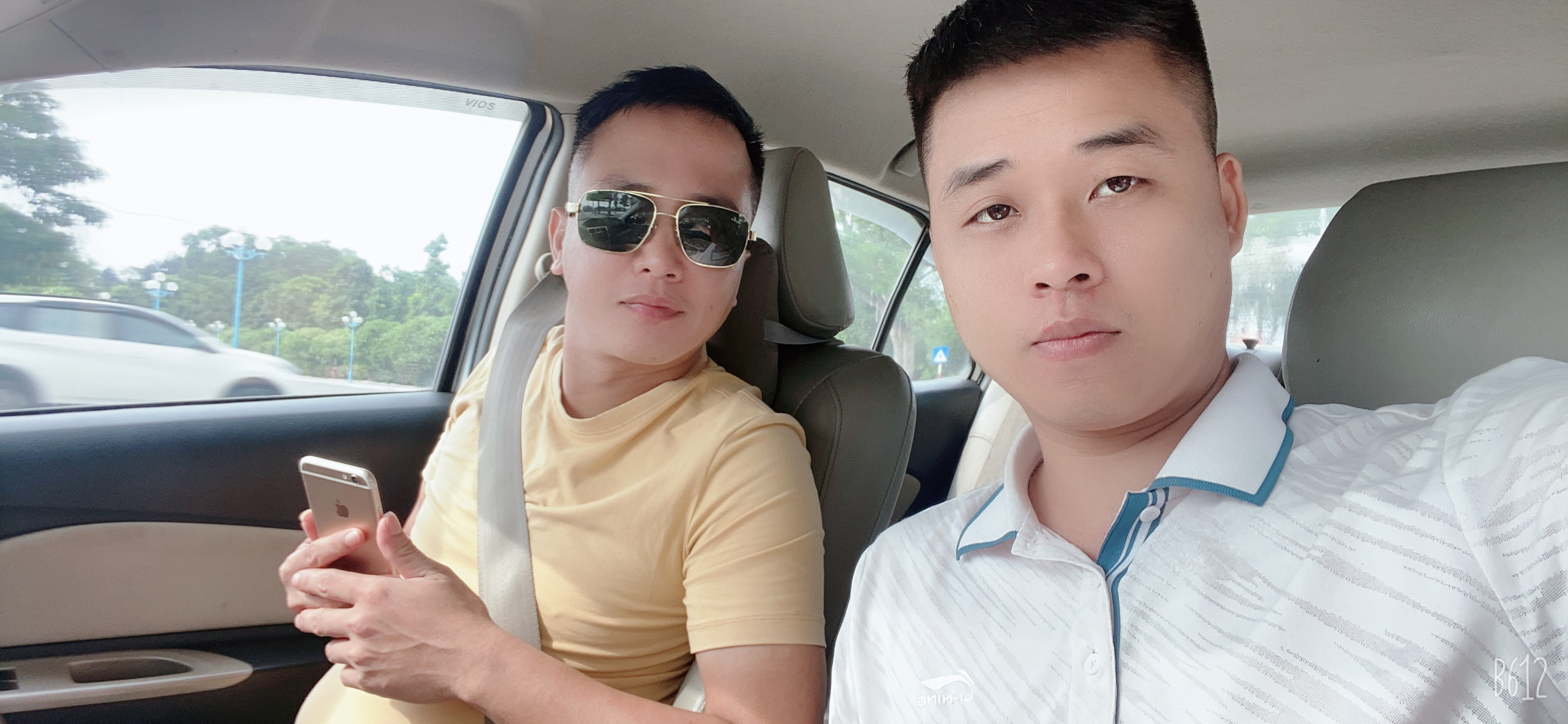 HELLO | Chuyện viết lách của Suaoto - Khi những dòng chữ trở thành "lời chào" đặc biệt