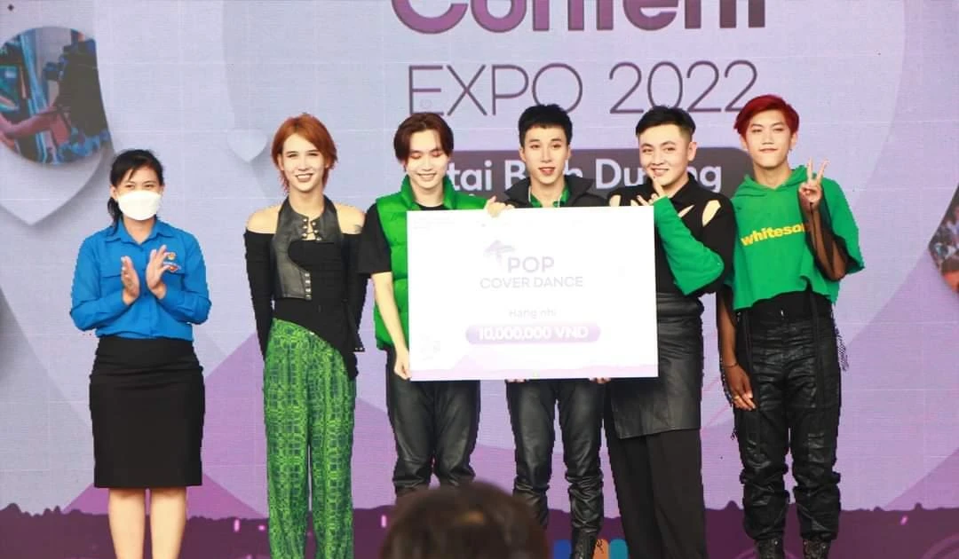 Lễ hội K-Culture siêu cháy tại Bình Dương 2022 - Gen Z đổ bộ đông không tưởng!