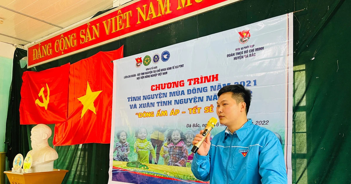 Hành trình 'Đông ấm áp – Tết sẻ chia' năm 2022: Món quà ấm lòng từ tuổi trẻ tình nguyện