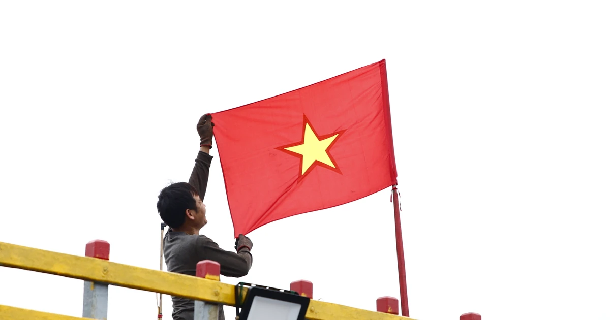Chàng trai 9X bỏ đại học về quê ra khơi: Không theo trend, chọn nghề biển vì đam mê thật sự