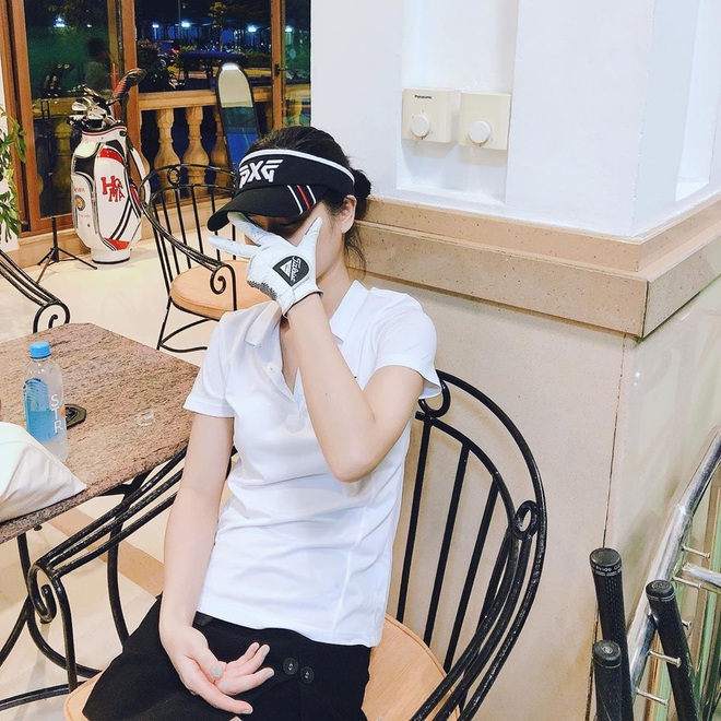 7feff972bff0f9ad2a1b.jpg