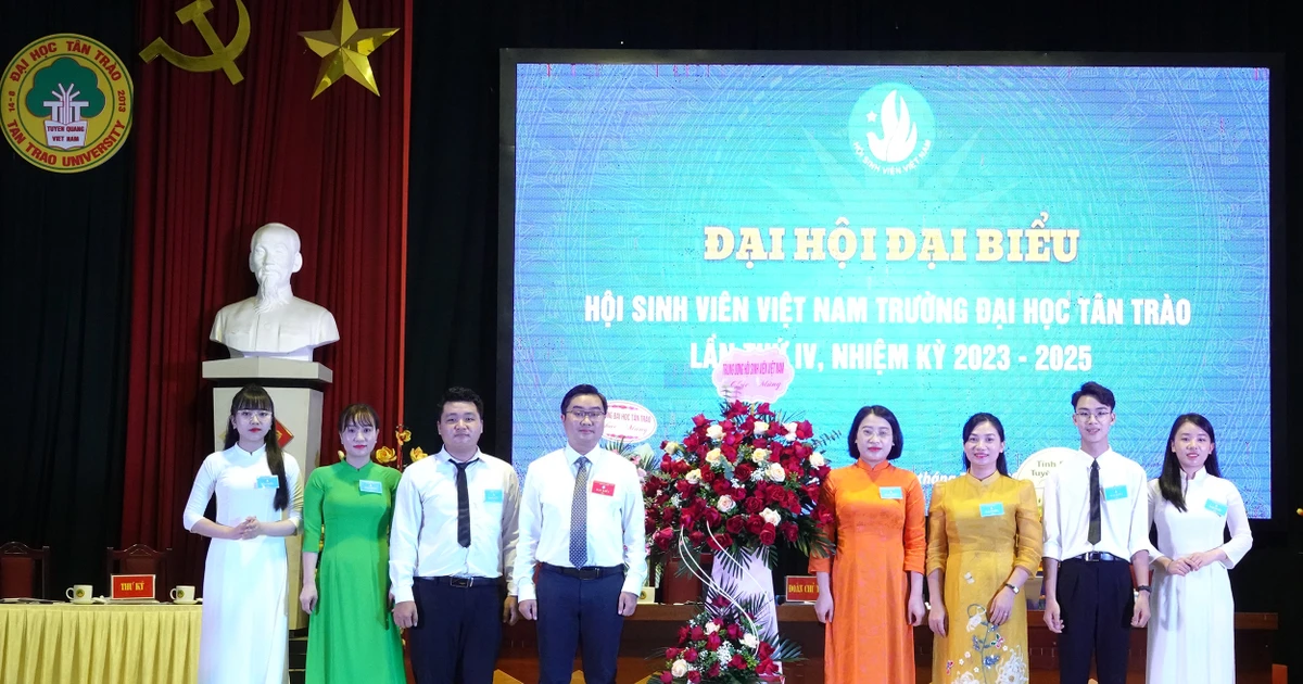 Hội Sinh viên ĐH Tân Trào: All-in chăm sóc sinh viên dân tộc thiểu số, chuẩn bạn đồng hành đáng tin cậy!