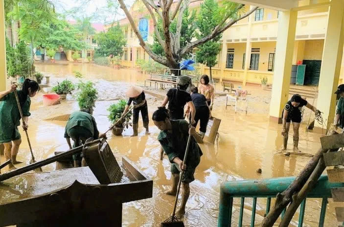 Bộ GD&ĐT kêu gọi các trường ĐH miễn giảm học phí cho sinh viên vùng bão lũ - Tương thân tương ái nha mọi người ơi!