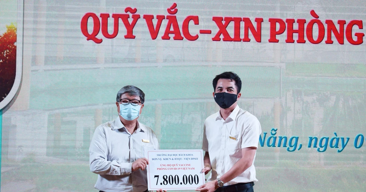 Các trường đại học miền Trung chung tay quyên góp chống dịch COVID-19