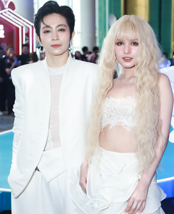 80f837e9fd27bb88a554.png