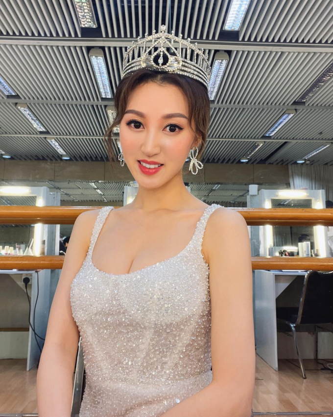 8213d9128c5b9ab51938.jpg