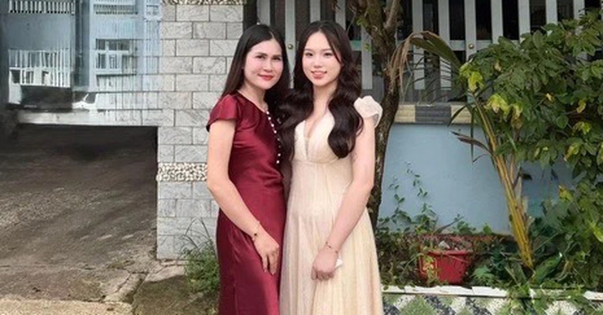 827904ecd6556ff0be5b.jpg