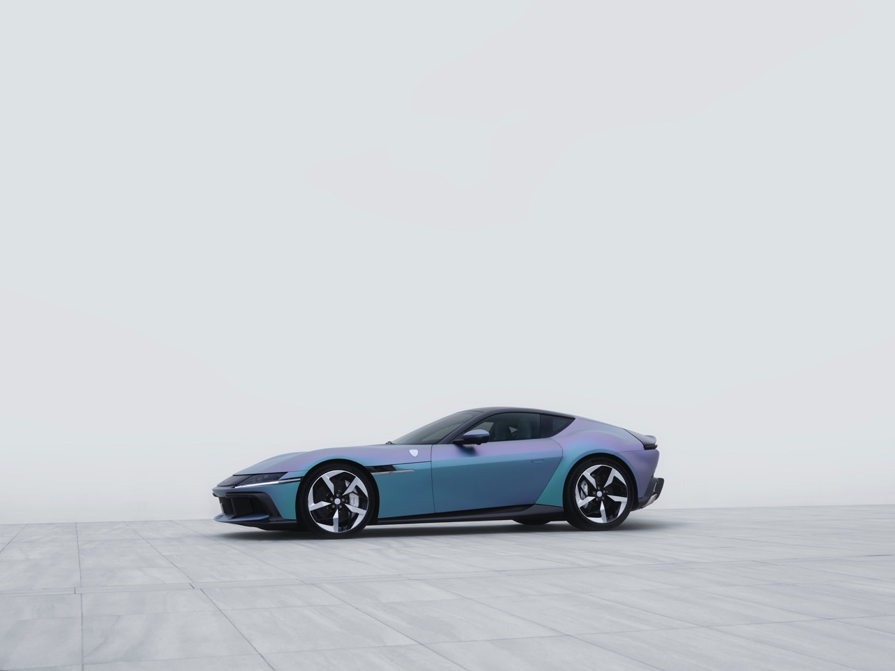 Ferrari ra mắt 12Cilindri Tailor Made cực xịn: Tác phẩm nghệ thuật "độc nhất vô nhị" dành riêng cho xứ Hàn ️