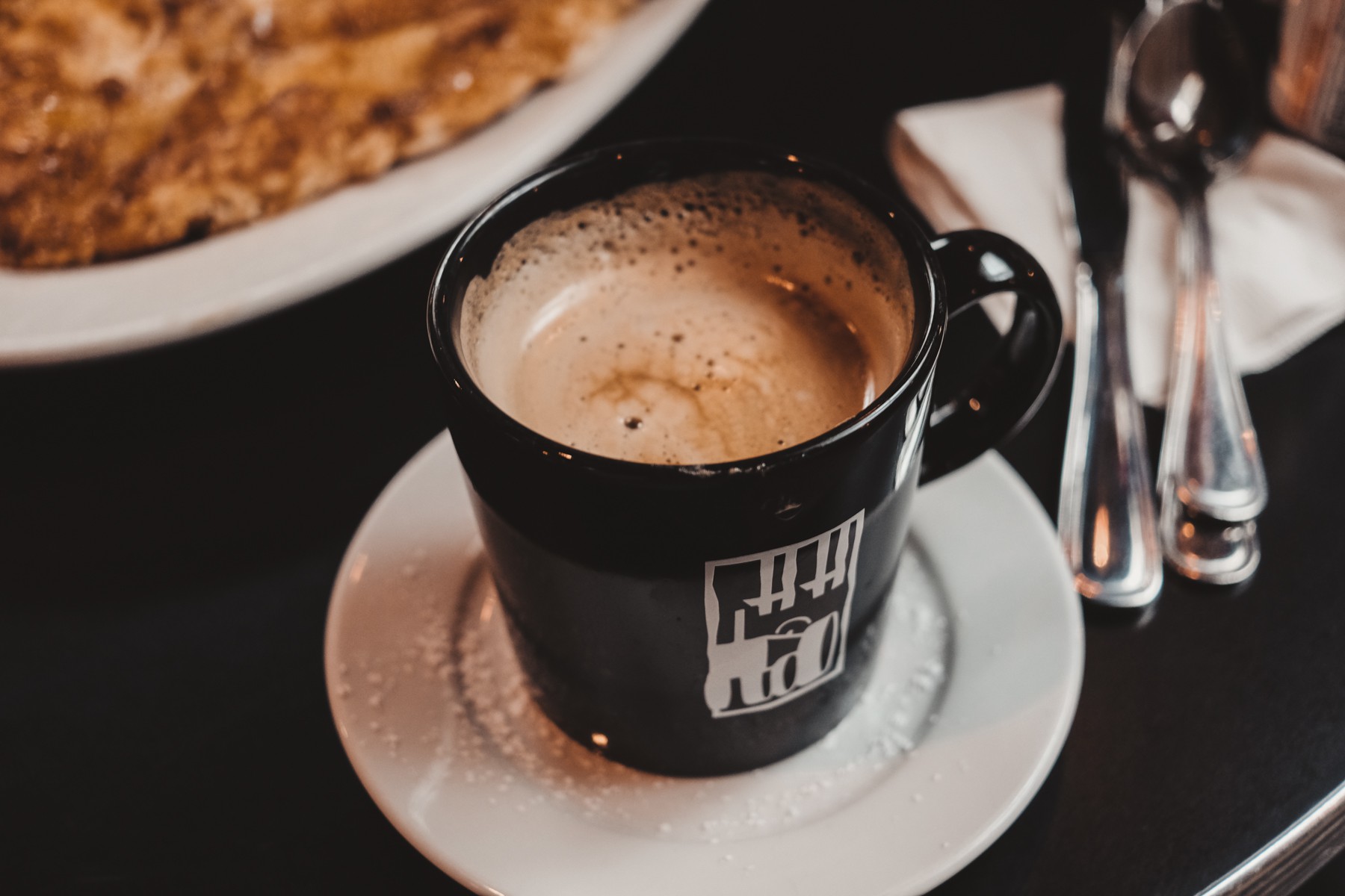 8460f592850ab41d2550.jpg
