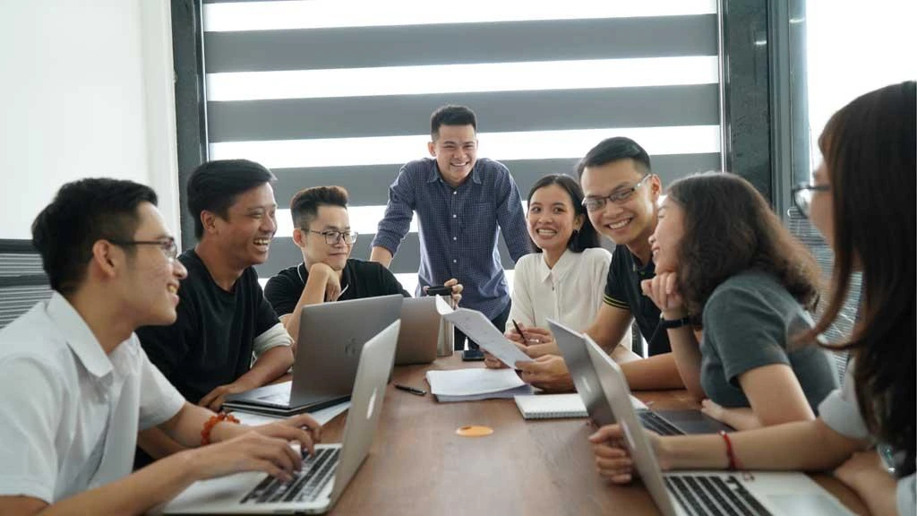 Đội ngũ giáo viên DOL English có gì xịn sò mà ai cũng khen?
