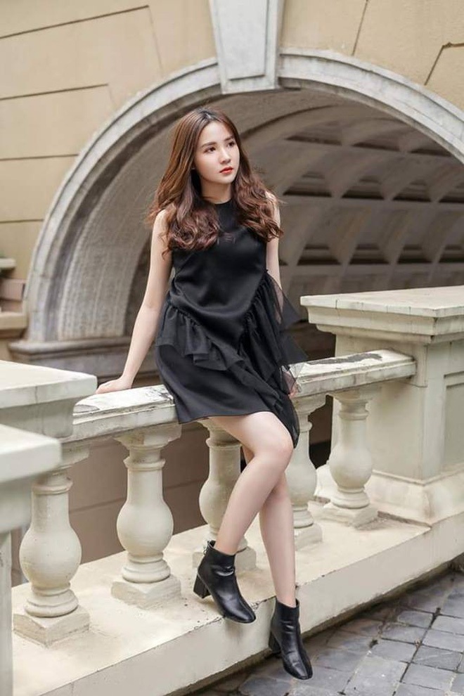 857f16c754bb5a7a10a7.jpg