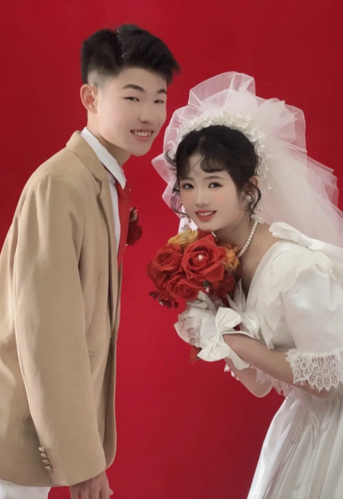 8676d5333ba51dda2569.png