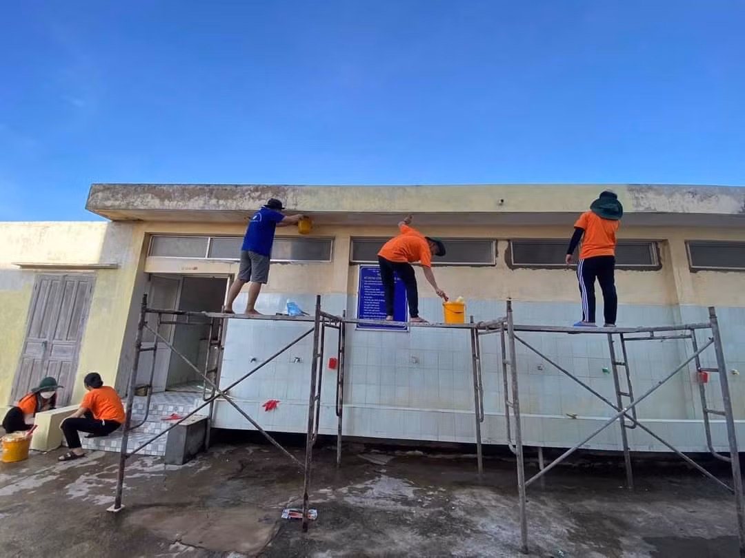 86b2a0866a8a4b665bc8.jpg