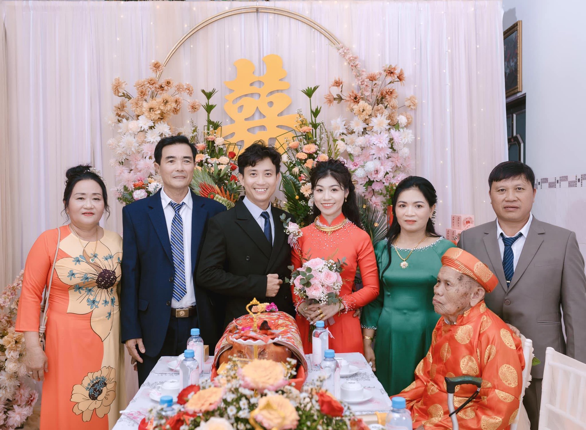 86d5255471ffe3ce1680.jpg