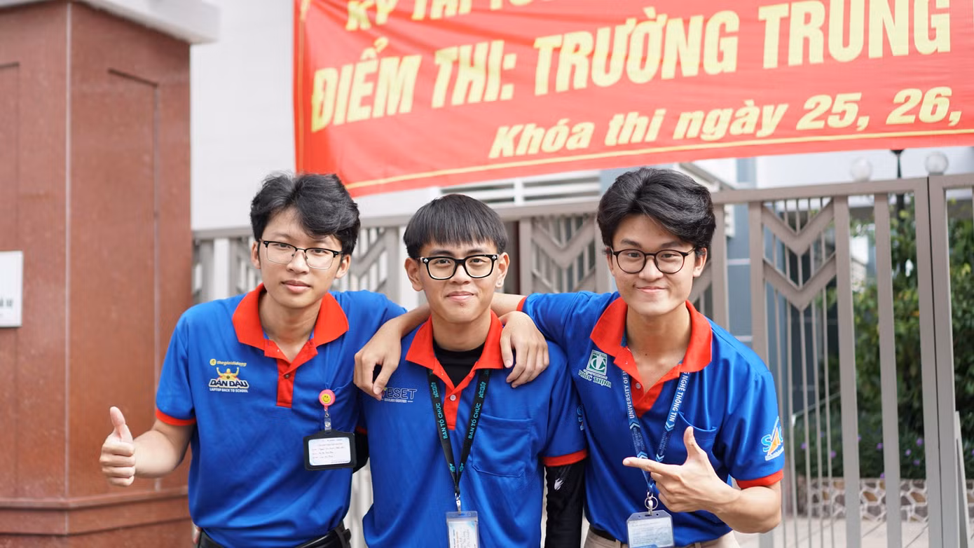 870068d5bef8e7167bf9.jpg