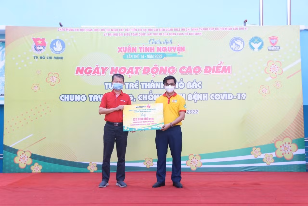 8710ffaa2eda61c1cb00.jpg