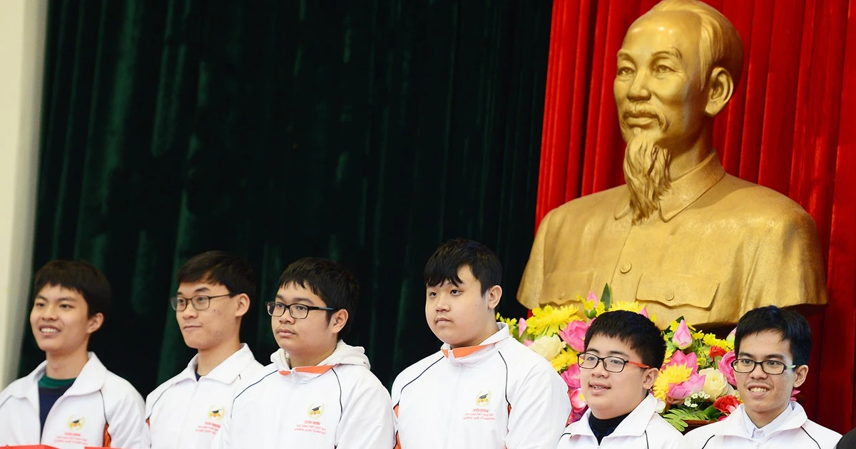 Kỳ thi HSG quốc gia "chốt sổ": 93 học sinh "rinh" giải Nhất xịn sò